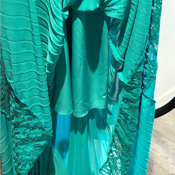 Marciano lace and chiffon evening dress - Picture 8 of 11